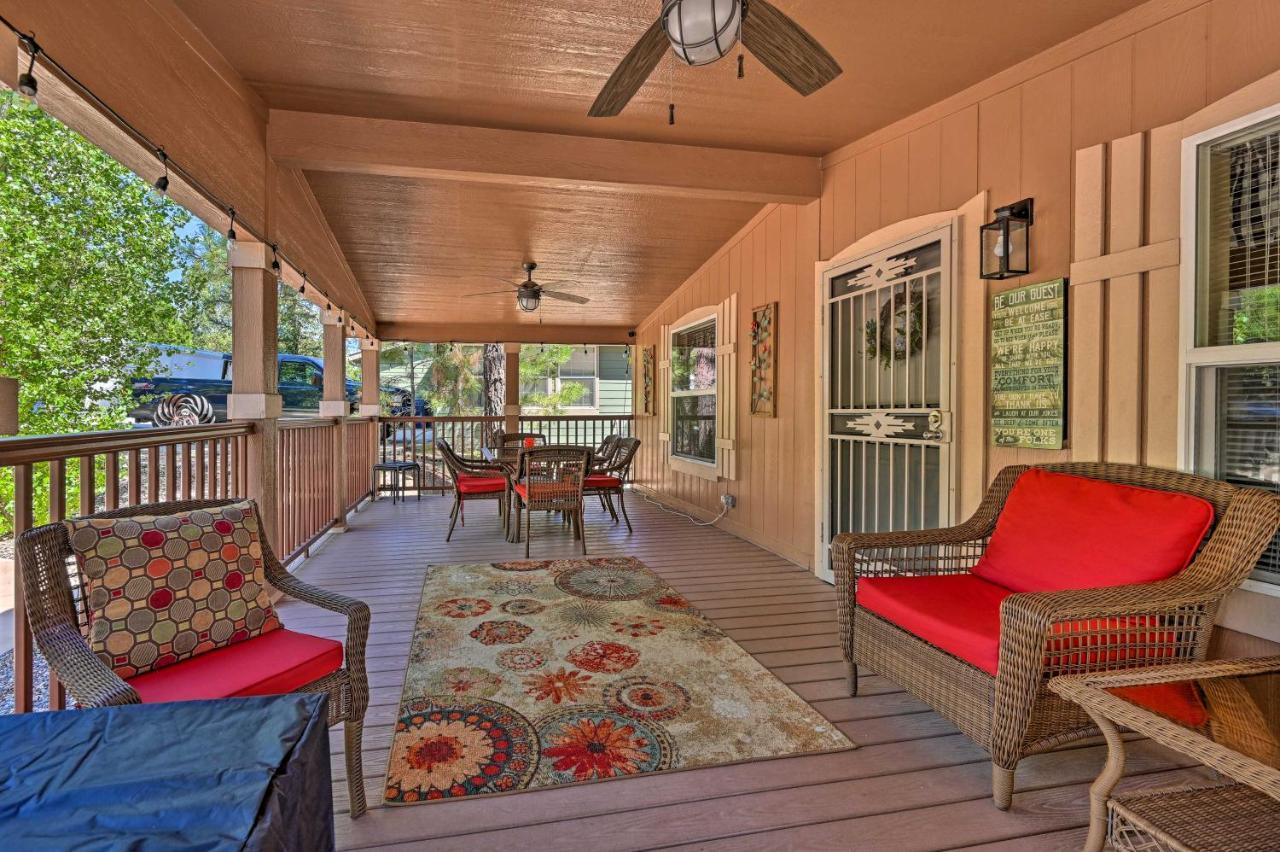 Munds Park Cabin Retreat With Deck And Fire Pit! 外观 照片